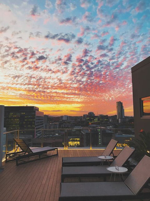 Alex Perry Hotel & Apartments - Accommodation Cairns 3