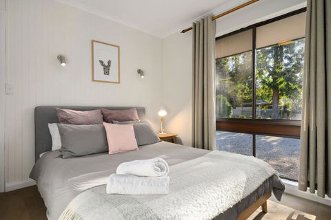 Alinga Longa 4 - Accommodation Cairns 0