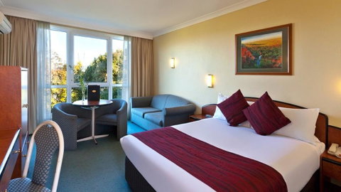 Alpine Motor Inn - Accommodation Cairns 3