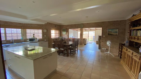 Amazing Beach House - Accommodation Cairns 3