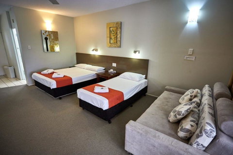 Anchorage Motor Inn - Accommodation Cairns 2