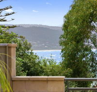APARTMENT 23 PACIFIC APARTMENTS - sit on the deck and soak in the view - Accommodation Cairns