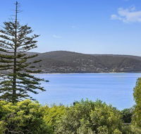 APARTMENT 29 PACIFIC APARTMENTS - Grand Escape with ocean views - Accommodation Cairns