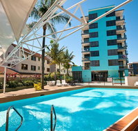 Aqualine Apartments On The Broadwater - Accommodation Cairns