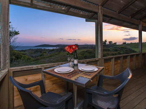 Aqualuna- Excellent Surfing Beaches. - Accommodation Cairns 0