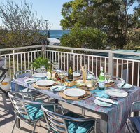 Araluen on Holden - great deck with ocean views - Accommodation Cairns