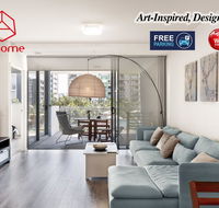 Art-Inspired Designer APT in the vibrant area - Accommodation Cairns