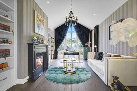 Luxury & Plush Lifestyle 5 Bedroom House In Mt Eliza - Accommodation Cairns 2