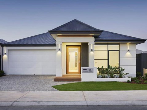 Luxury Bedrooms In A Resort Style Home - Accommodation Cairns 1
