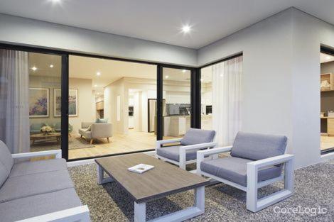 Luxury Bedrooms In A Resort Style Home - Accommodation Cairns 2
