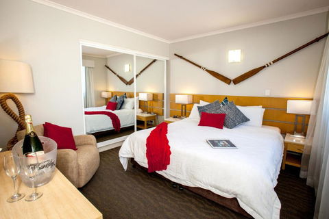 Manly Marina Cove Motel - Accommodation Cairns 3
