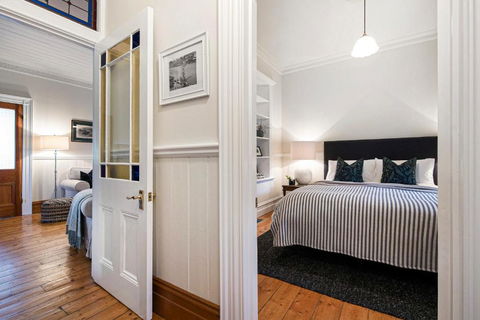 MARIGOLD COTTAGE Charming 1870s Central Daylesford Cottage - Accommodation Cairns 1