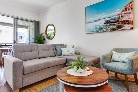 MARJ12- Stylish And Spacious - Accommodation Cairns 0