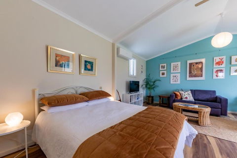 Meander Retreat - Garden Studio - Accommodation Cairns 1