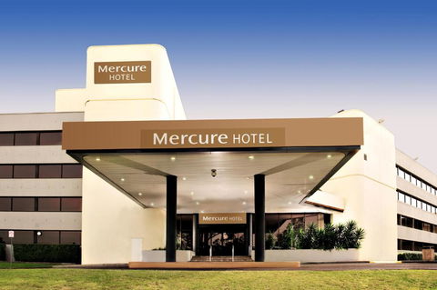 Mercure Penrith - Accommodation Cairns 0
