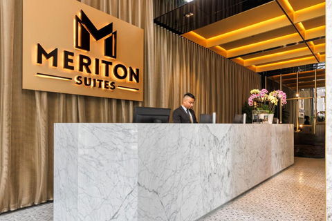 Meriton Suites Melbourne - Accommodation Cairns 2