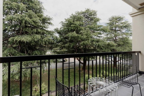 Modern Apartment In The Heart Of Canberra - Accommodation Cairns 1