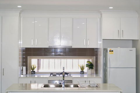 Modern Style Unit 2 Deer Park - Accommodation Cairns 2