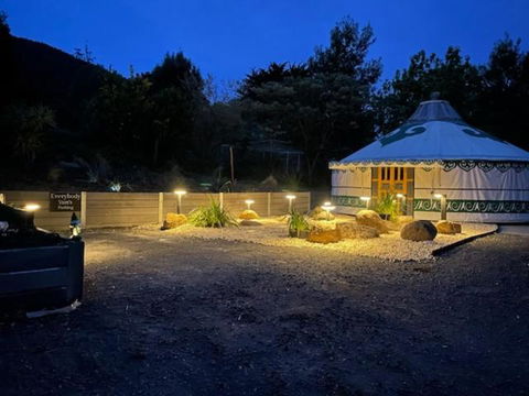 Mongolian Crafted Yurt With Private Spa And Spectacular Views - Accommodation Cairns 1