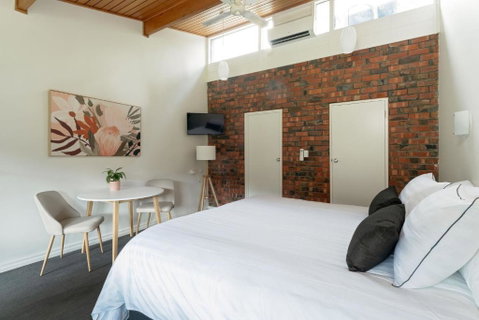 Mount Lofty Golf Course - Accommodation Cairns 2