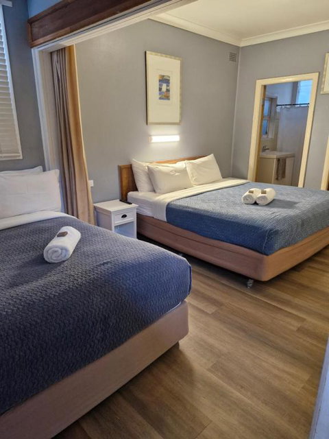 Mount View Motel - Accommodation Cairns 3