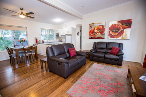 Mt Cotton Retreat - Accommodation Cairns 1