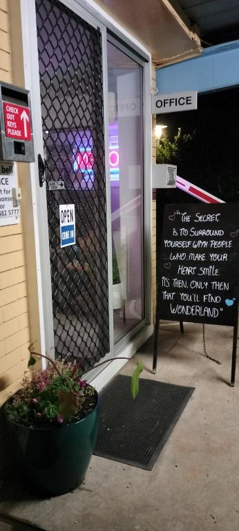 Nationwide Motel - Accommodation Cairns 1