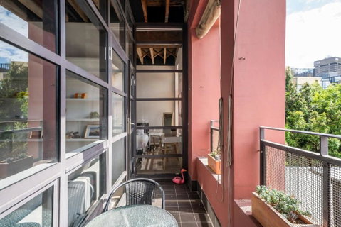 New York Style Apartment In Chippendale NSW - Accommodation Cairns 1