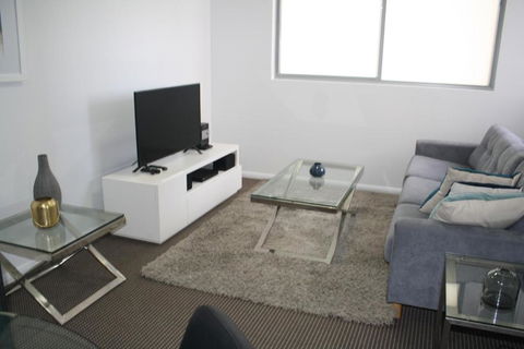 North Sydney Wyndel Apartments-MIL1005 - Accommodation Cairns 1