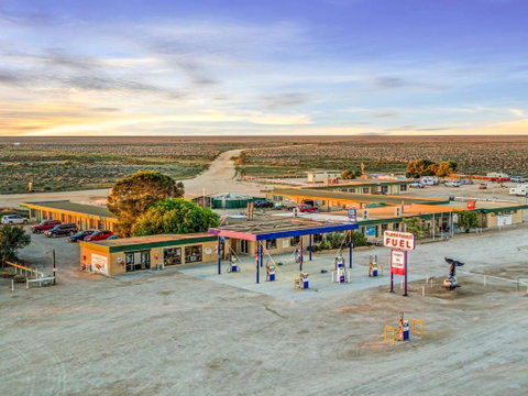 Nullarbor Roadhouse - Accommodation Cairns 0