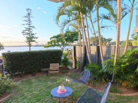 Oasis On Esplanade - Accommodation Cairns 2
