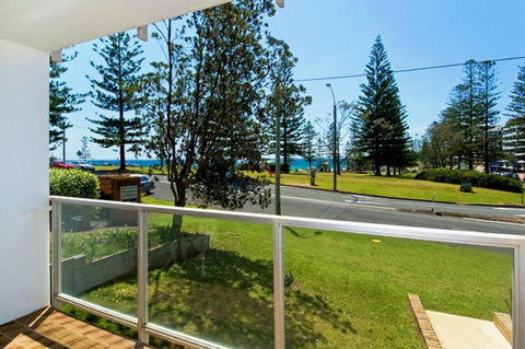 Ocean Court 8 13 Lord Street - Accommodation Cairns 1