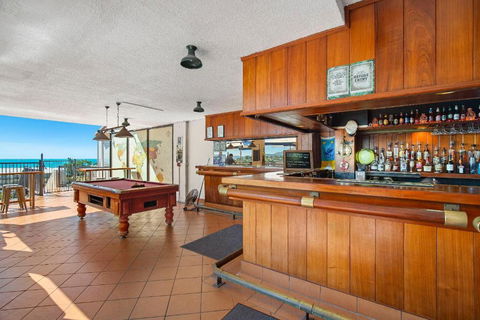 OCEAN VIEWS 10 - Accommodation Cairns 1