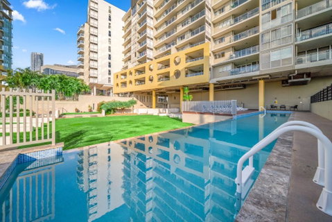 Oxygen Apartments - Accommodation Cairns 0