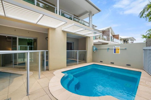 Pacific Blue 520 Private Pool Air Conditioning And Wi Fi - Accommodation Cairns 1