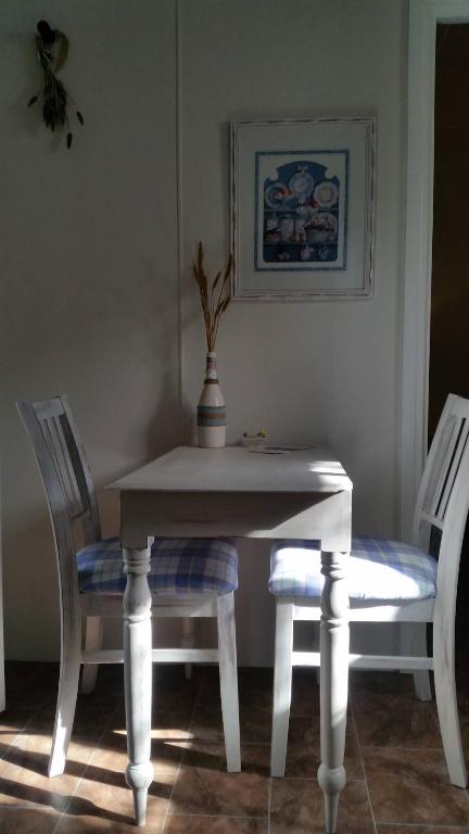 Padthaway Caravan Park - Accommodation Cairns 3