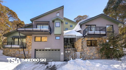 Pagano 4 - Accommodation Cairns 0