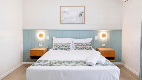 Palm View Holiday Apartments - Accommodation Cairns 0