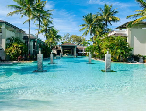 Paradise Escape - Poolside Ground Floor - Sea Temple Resort And Spa - Accommodation Cairns 0