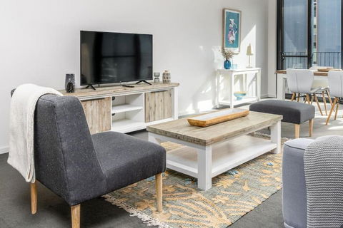 Paradise In Popular Pier Complex Apt - Kingston - Accommodation Cairns 0