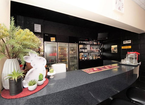 Parkside Motel Ayr - Accommodation Cairns 2