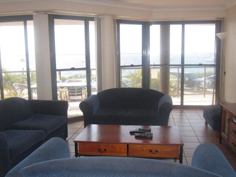 Palm Beach 33B Shoal Bay Road - Accommodation Cairns 2