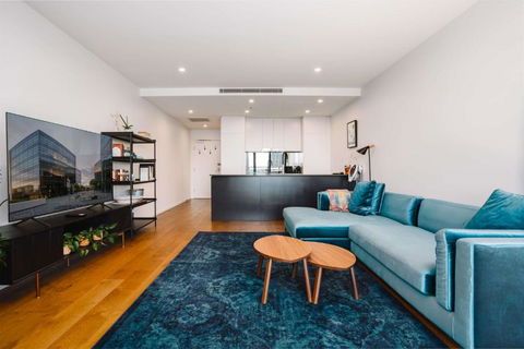 Perfect Located 1-Bed With Great Views & Parking - Accommodation Cairns 2