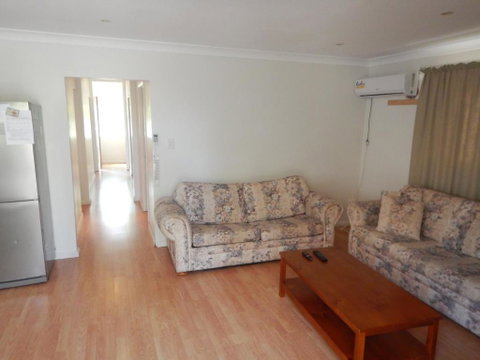 Pine Cottage - Accommodation Cairns 1