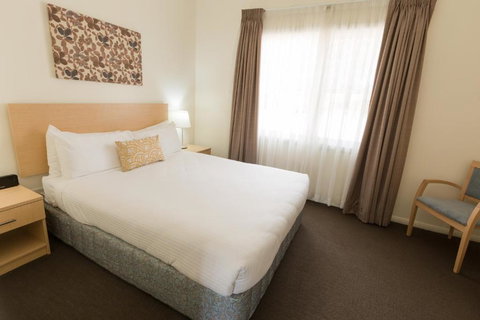 Pokolbin Village Estate - Accommodation Cairns 3