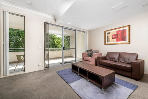 Quiet Apartment In Braddon ACT - Accommodation Cairns 2