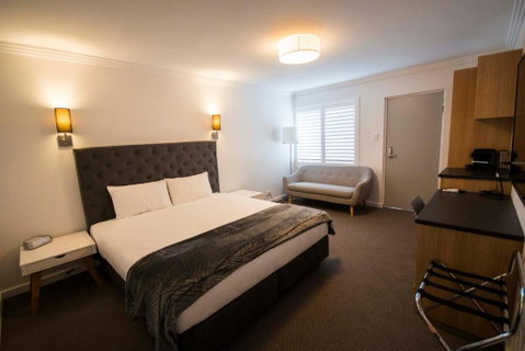 Quays Hotel - Accommodation Cairns 2