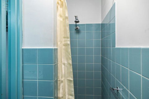 Red Carpet Motel - Accommodation Cairns 3