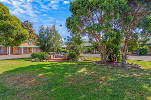 Quality Inn Penrith Sydney - Accommodation Cairns 2