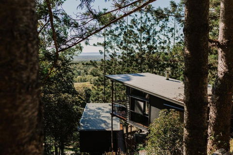 Rainforest Gardens - Luxury Hillside Accomodation With Views To Bay & Islands - Accommodation Cairns 2